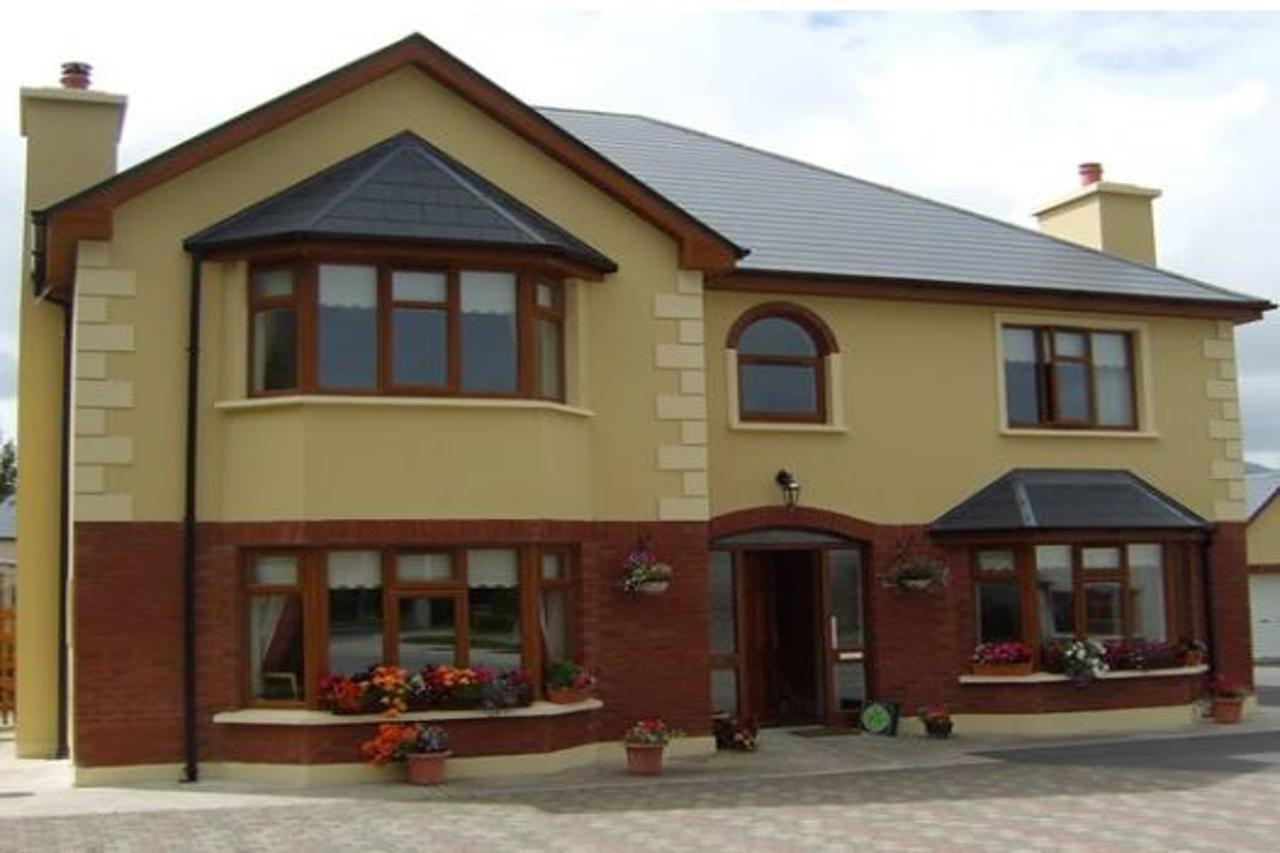 Ard Na Coille Hotel Тралий Екстериор снимка
